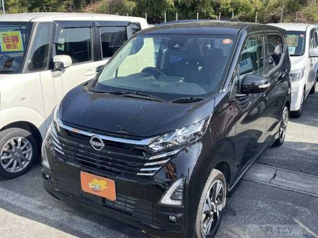 2023 Nissan Nissan Others