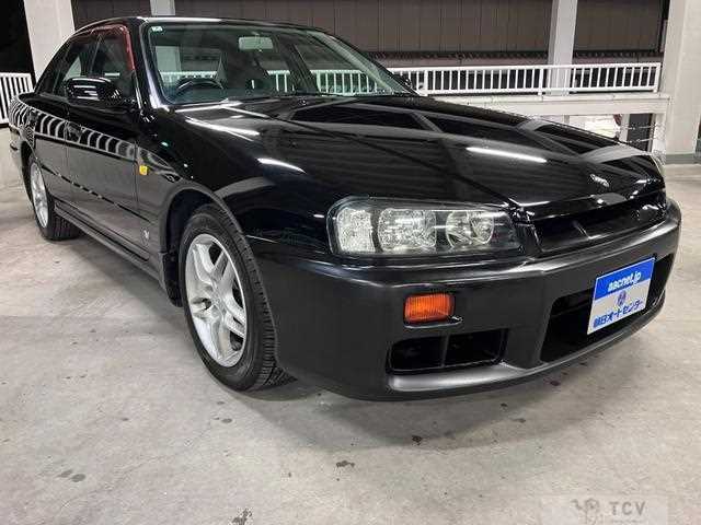 2000 Nissan Skyline