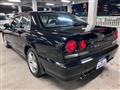 2000 Nissan Skyline