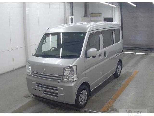 2018 Mitsubishi Minicab Van