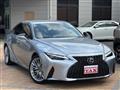 2021 Lexus IS