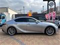 2021 Lexus IS