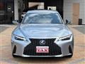 2021 Lexus IS