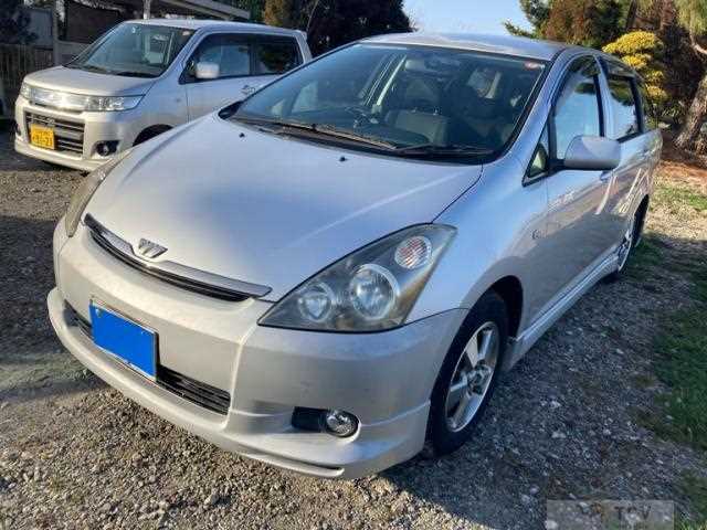 2004 Toyota Wish
