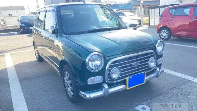 2004 Daihatsu Miragino