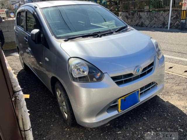 2011 Daihatsu Mira