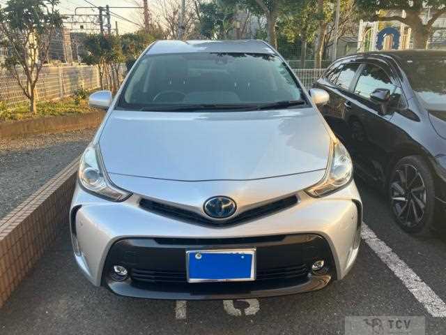 2014 Toyota PRIUS α