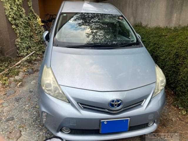 2012 Toyota PRIUS α