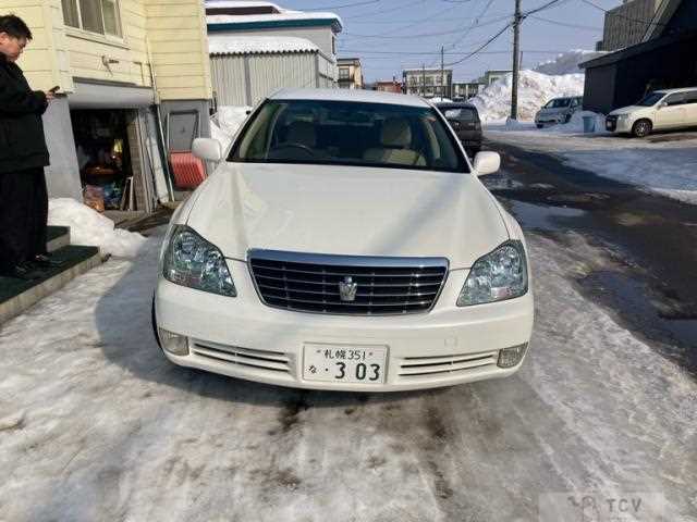2004 Toyota Crown