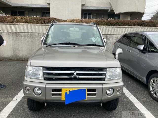 2005 Mitsubishi Pajero Mini
