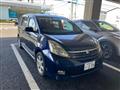 2005 Toyota Isis