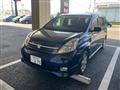2005 Toyota Isis