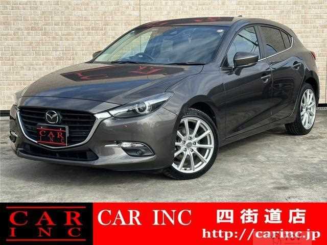 2017 Mazda Axela