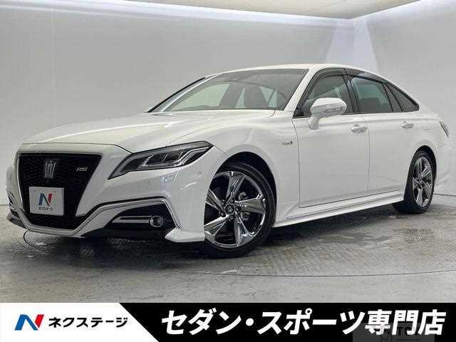 2018 Toyota Crown Hybrid