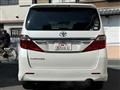 2013 Toyota Alphard G
