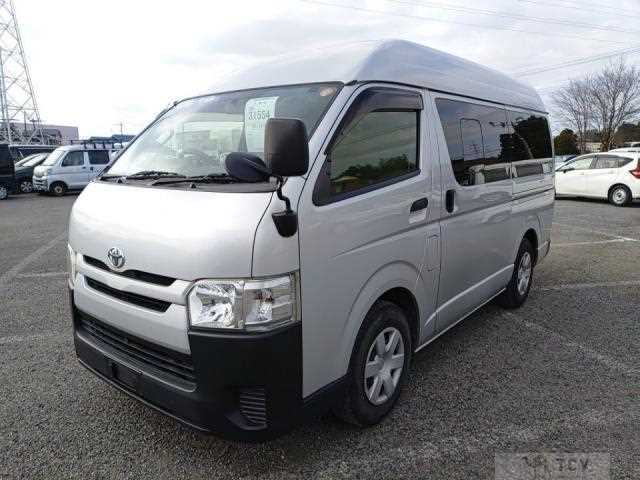 2014 Toyota Regiusace Van