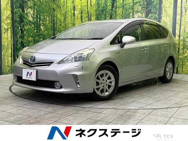 2013 Toyota PRIUS α