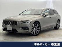 2022 Volvo V60
