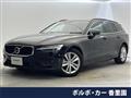 2022 Volvo V60