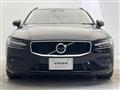 2022 Volvo V60