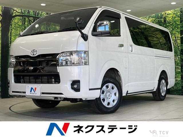 2022 Toyota Hiace Van