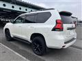 2022 Toyota Land Cruiser Prado
