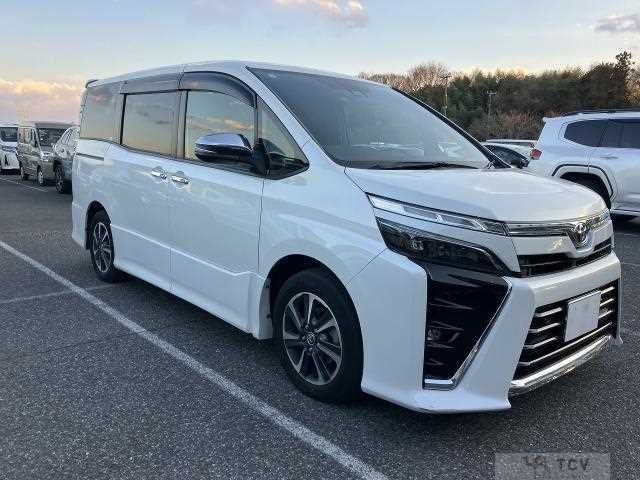 2021 Toyota Voxy