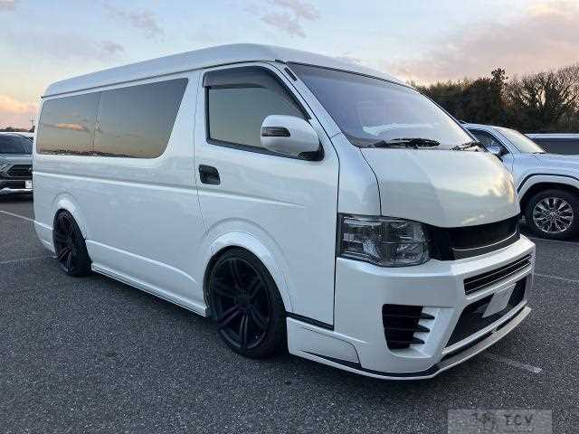 2013 Toyota Hiace Wagon