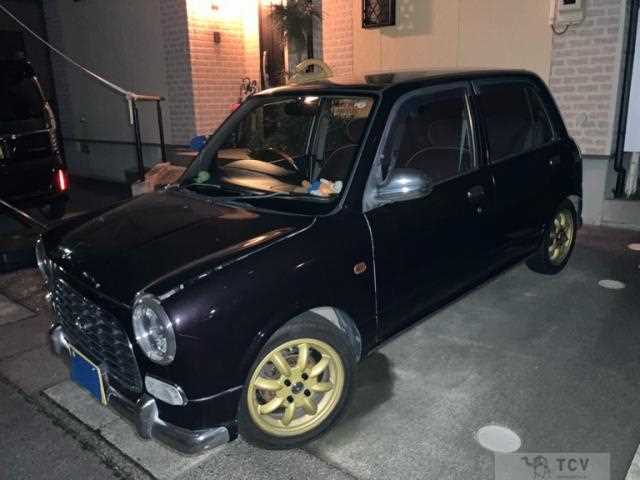 2000 Daihatsu Miragino