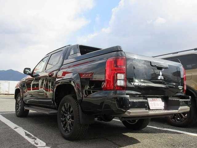 Mitsubishi Triton 2024 — фото 3 купить в Москве