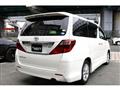 2011 Toyota Alphard G