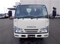 2016 Isuzu Elf Truck