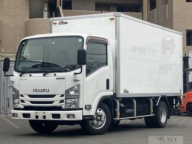 2017 Isuzu Elf Truck