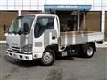 2016 Isuzu Elf Truck