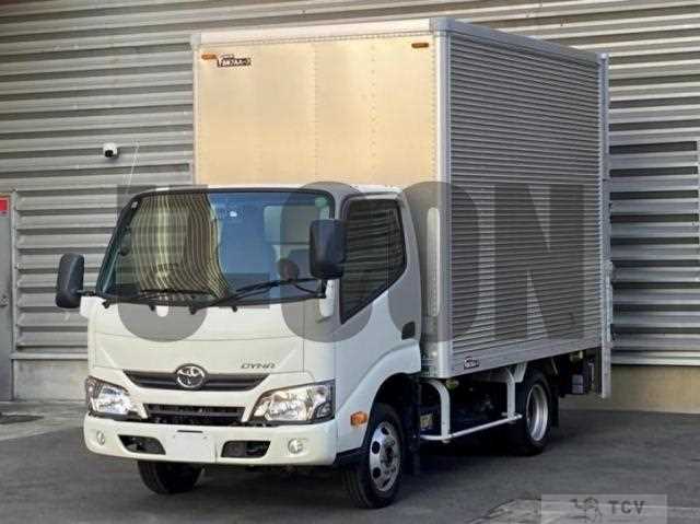 2018 Toyota Dyna Truck