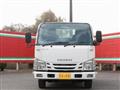 2020 Isuzu Elf Truck