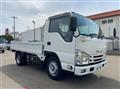 2020 Isuzu Elf Truck
