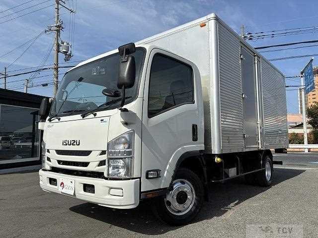2020 Isuzu Elf Truck
