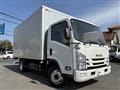 2020 Isuzu Elf Truck