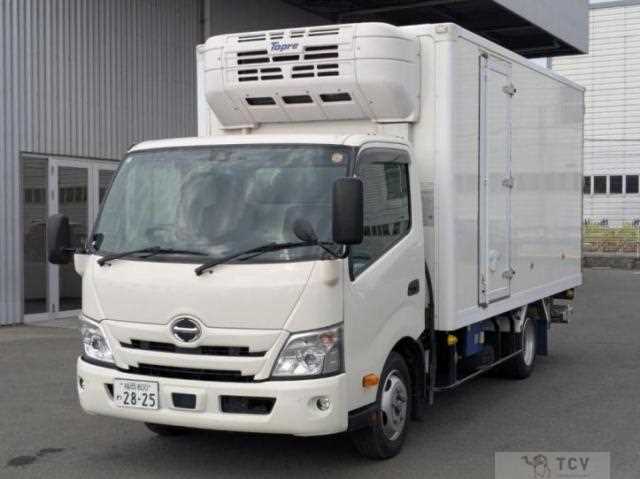2024 Hino Dutro