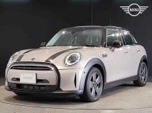 2022 BMW MINI