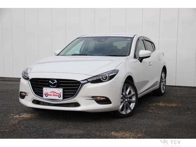 2016 Mazda Axela