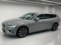 2025 Volvo V60
