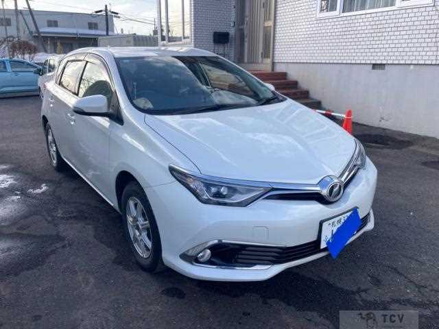 2015 Toyota Auris