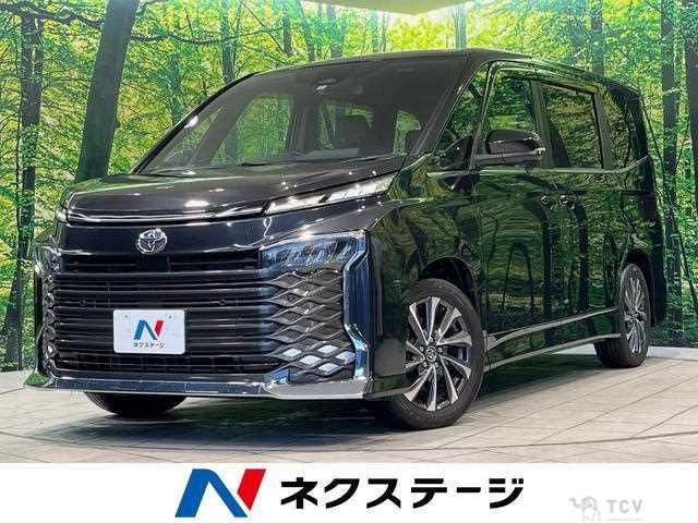2022 Toyota Voxy