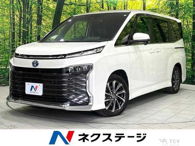 2023 Toyota Voxy