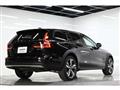 2025 Volvo Cross Country