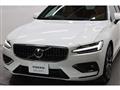 2025 Volvo V60