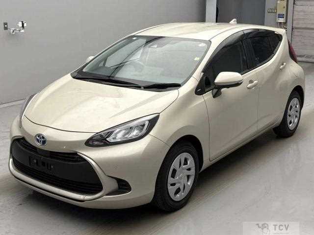 2023 Toyota AQUA