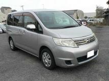 2010 Nissan Serena